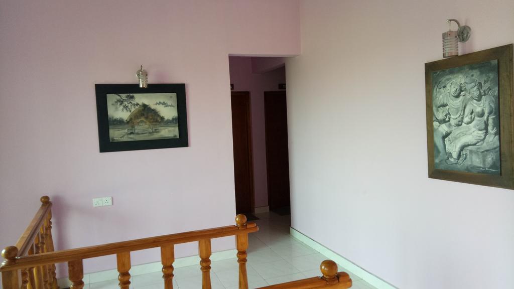 Heritage Lake View Anuradhapura Exterior photo